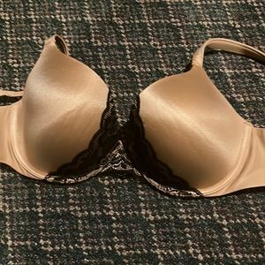 Soma Nude Beige Bra with Black Lace Trim